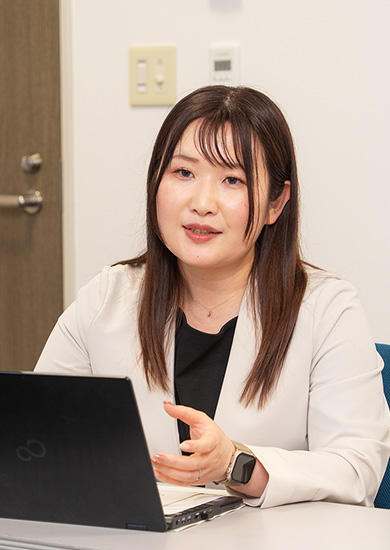 東北電力株式会社 人財部健康推進室 主査 白鳥麻衣さん