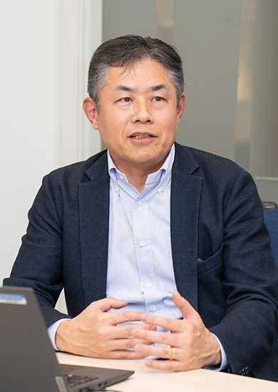 常務理事　小川 佳政 さん